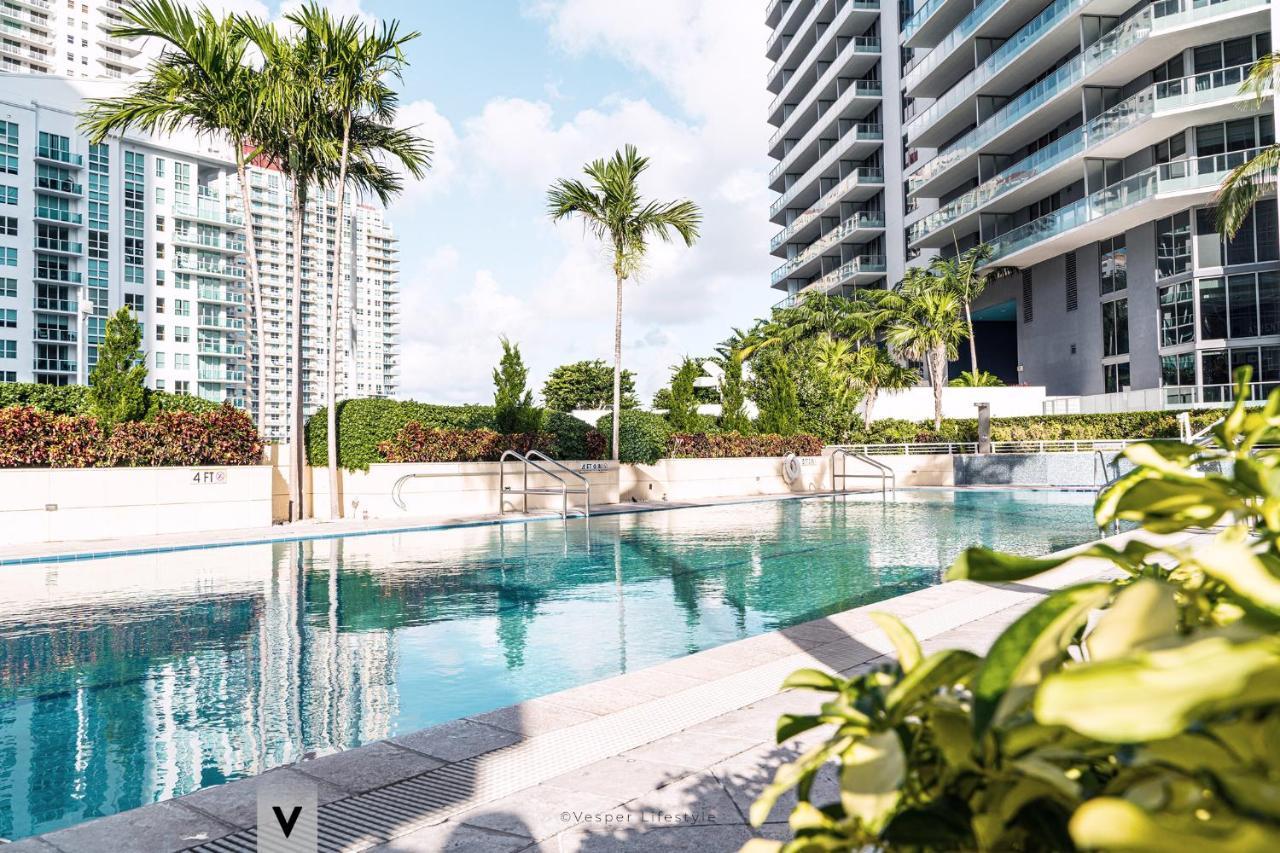 Conrad Miami Suites By Seven Exteriör bild